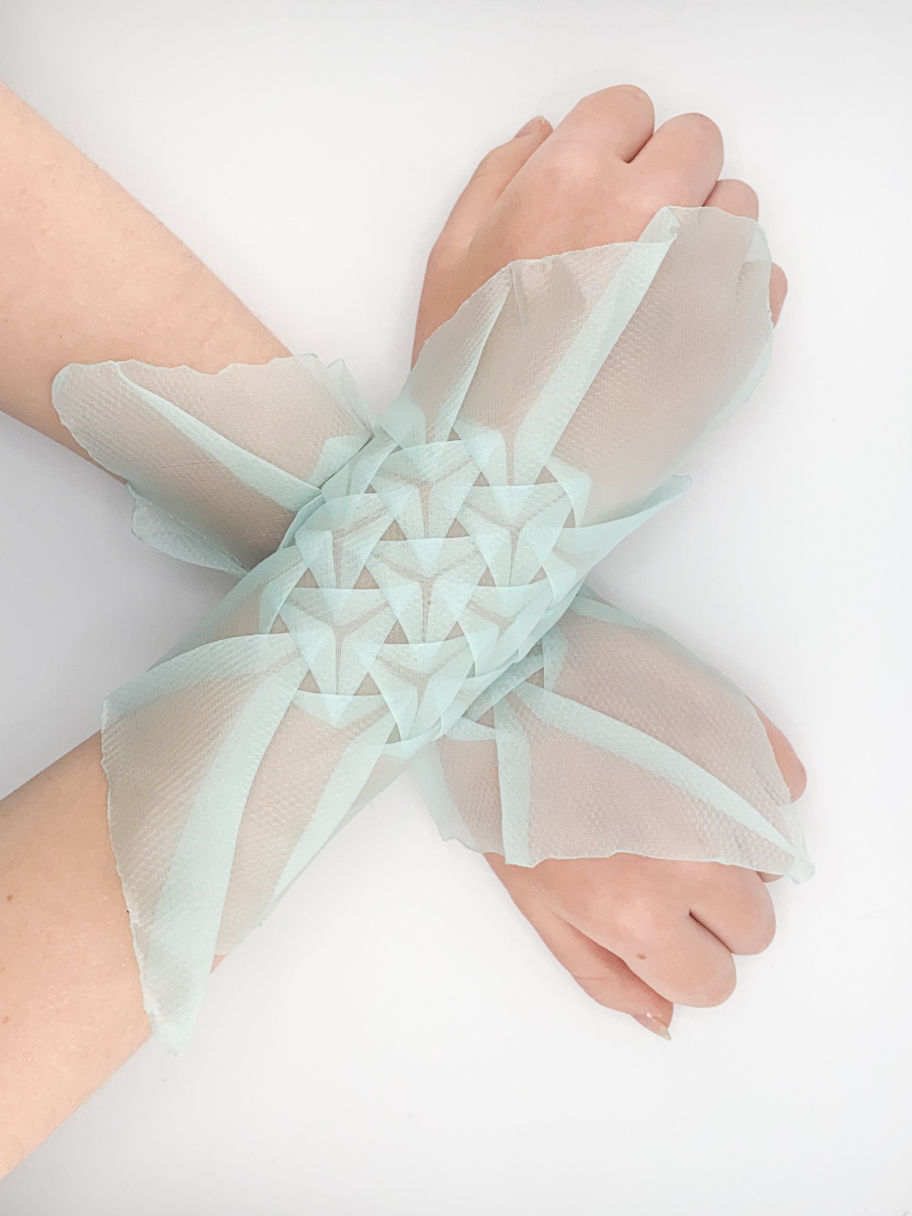 Dragon Cuffs - Ice