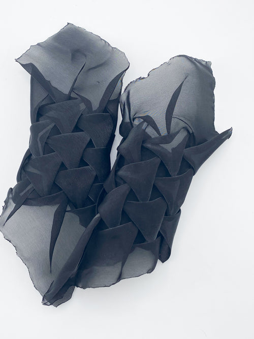 Dragon Cuffs - Midnight