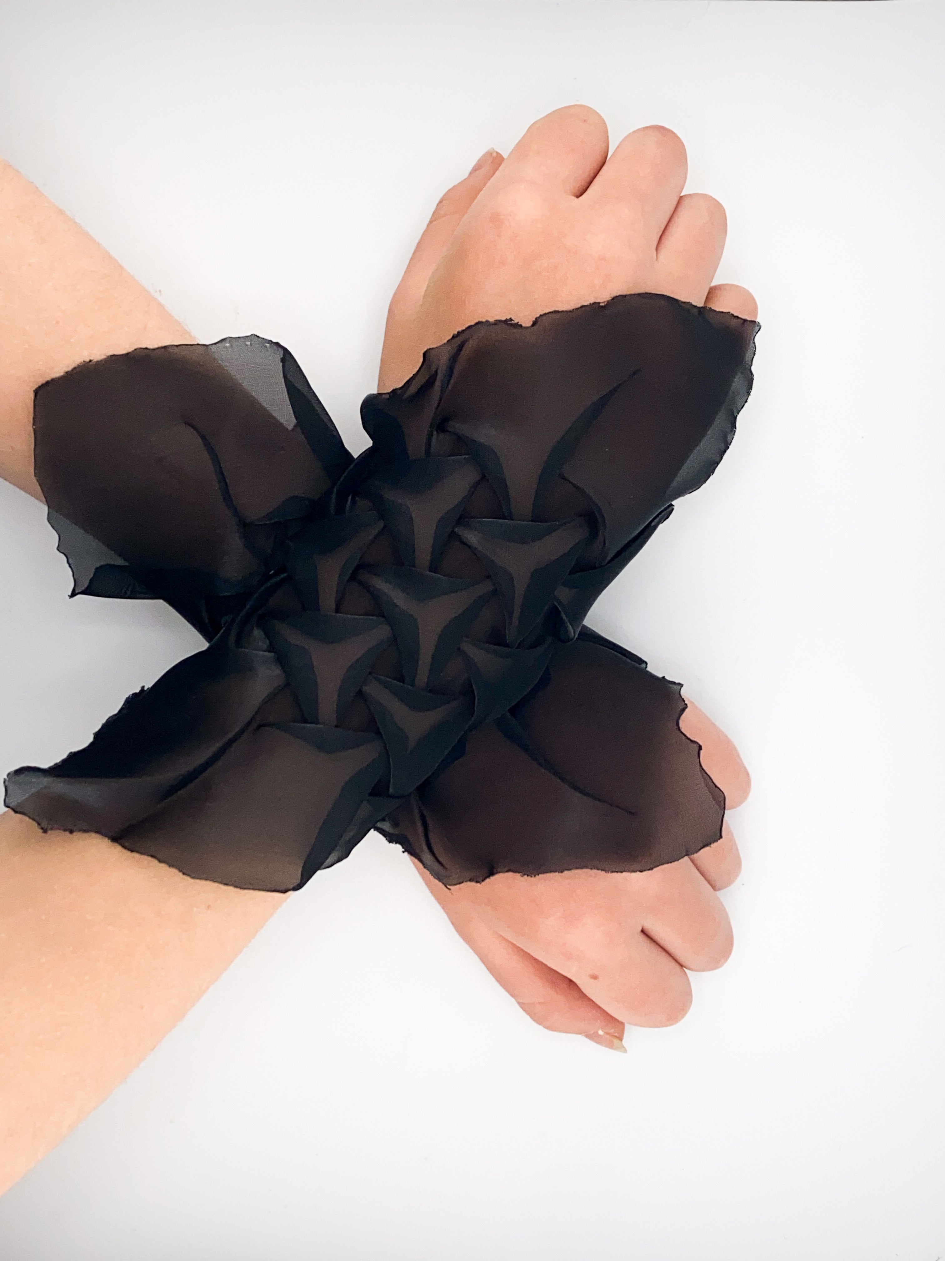 Dragon Cuffs - Midnight
