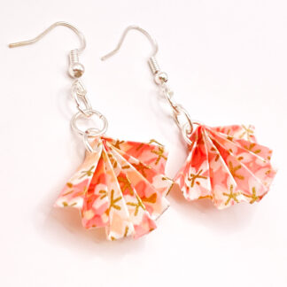 Fan earrings